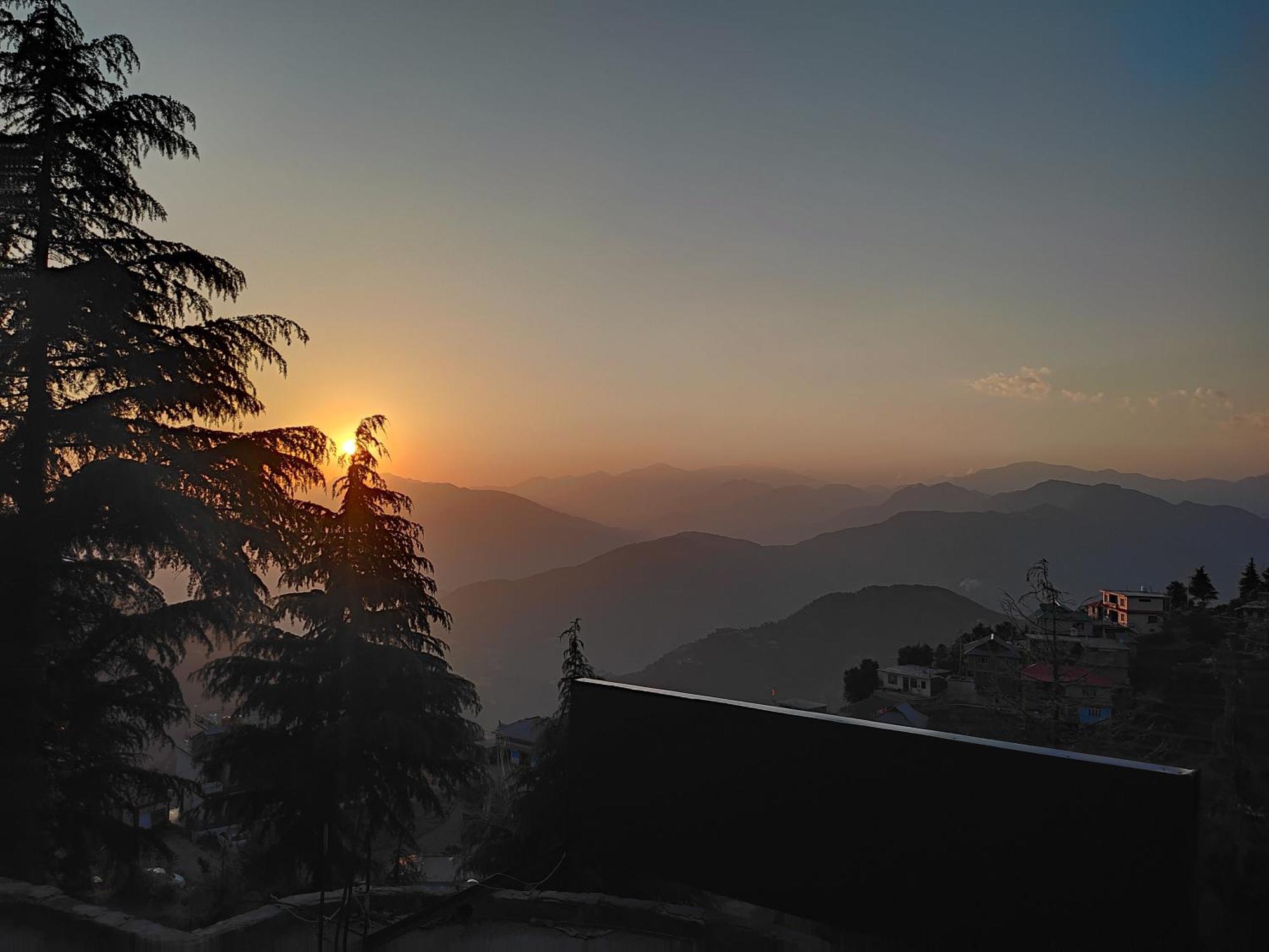 Mud House , Homestay Heritage Dalhousie Exterior foto